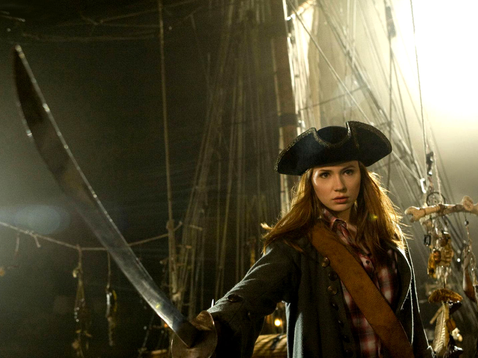 Karen Gillan Pirate - Redd Pirates Of The Caribbean , HD Wallpaper & Backgrounds