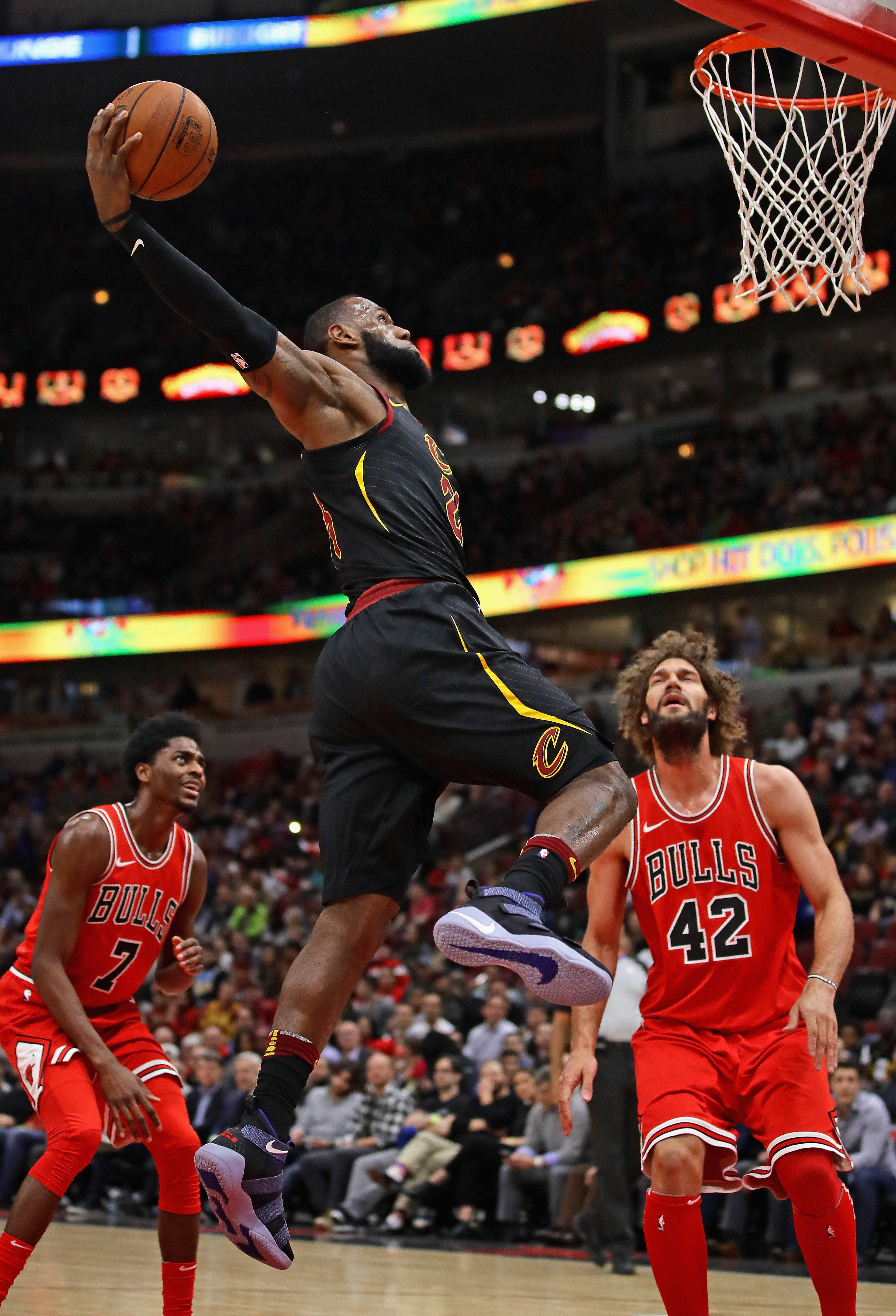 Cleveland Cavaliers Vs Lebron  James  Dunk  Posters  