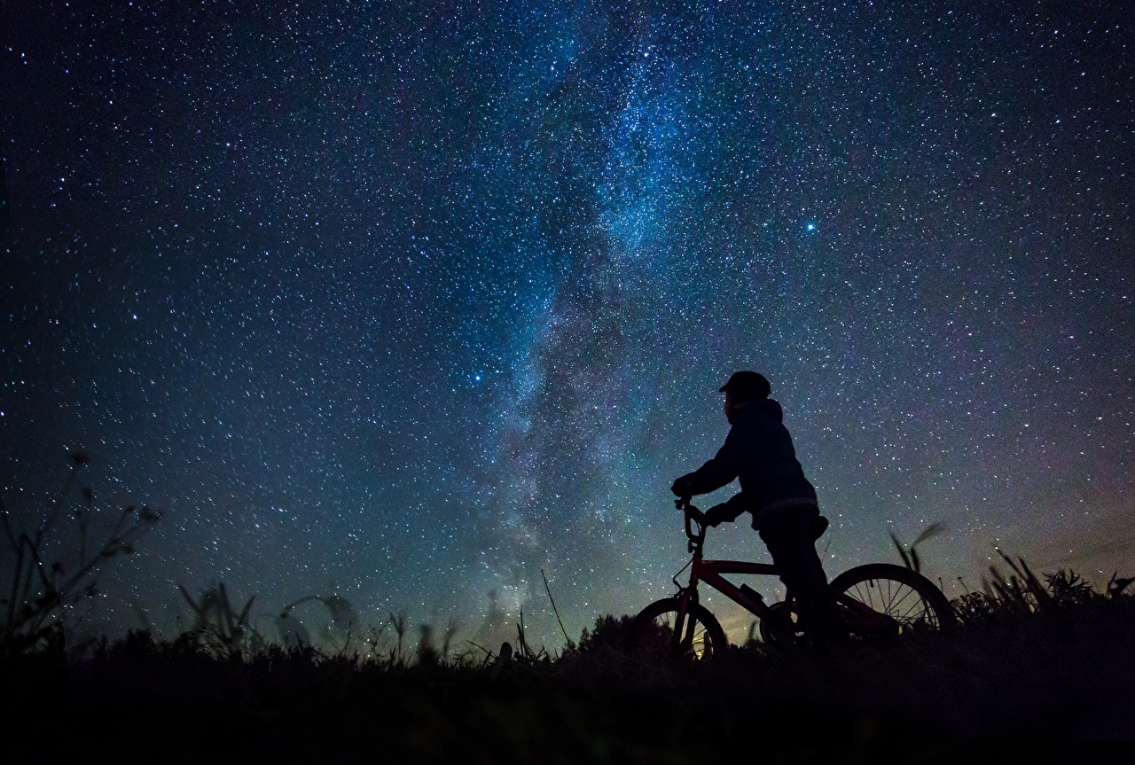 Wallpaper Milky Way Sky Stars Bicycle Silhouette Night - Mystery Boy , HD Wallpaper & Backgrounds