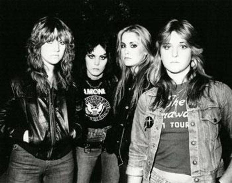 439427 Rock Band The Runaways - Band The Runaways , HD Wallpaper & Backgrounds