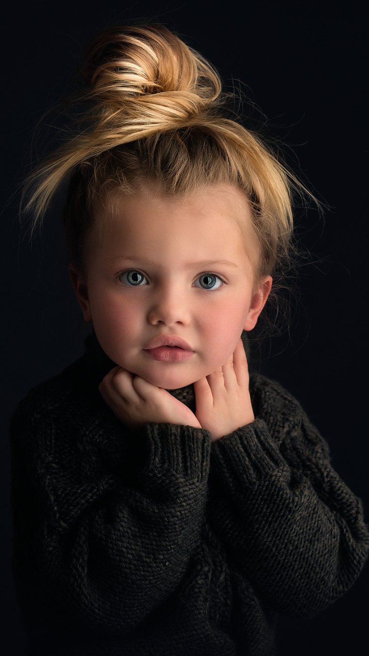 Wallpaper - Cute Blonde Little Girl Blue Eyes , HD Wallpaper & Backgrounds