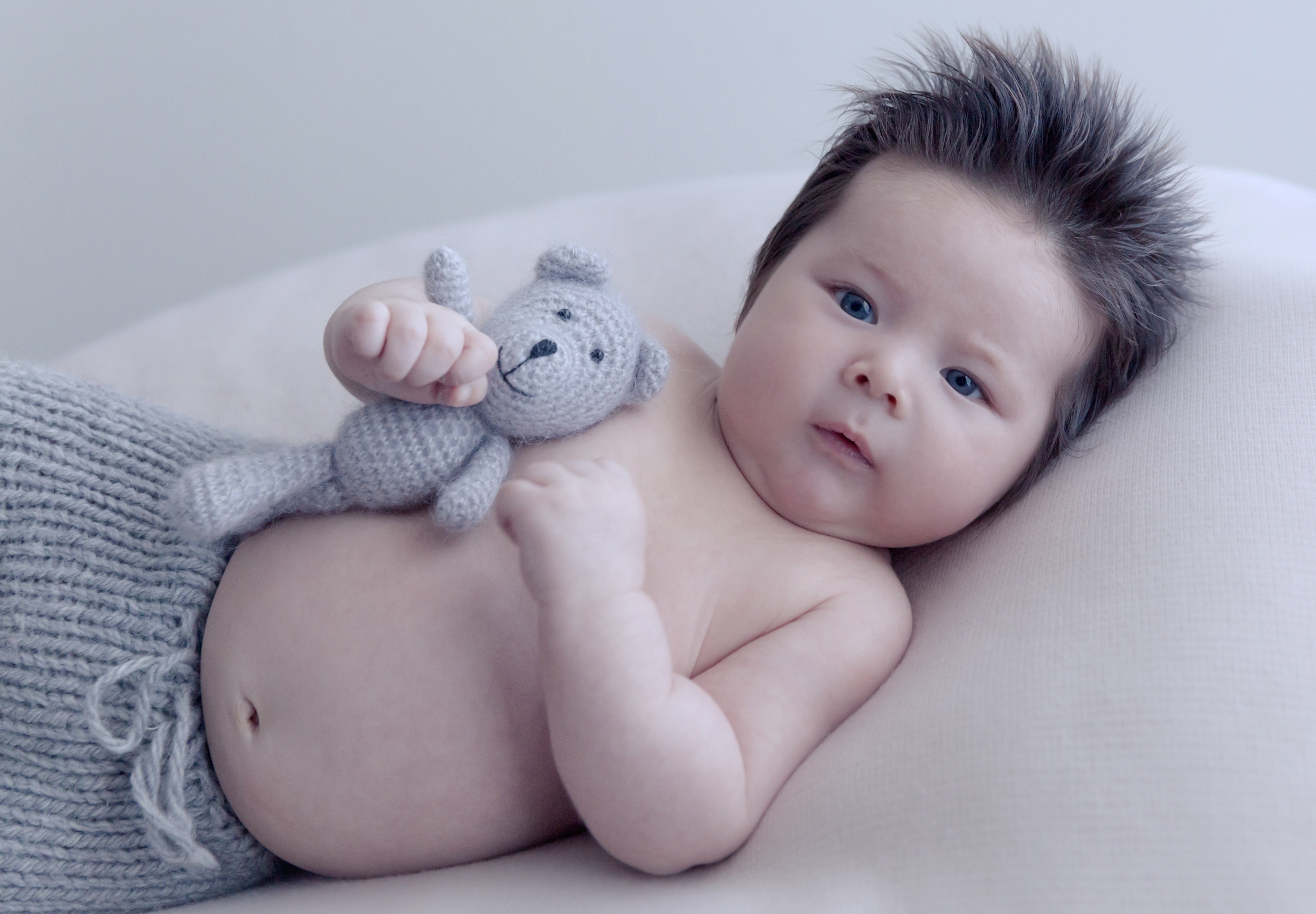 Teddy 4k Wallpapers For Your Desktop Or Mobile Screen - Cute Baby With Teddy , HD Wallpaper & Backgrounds