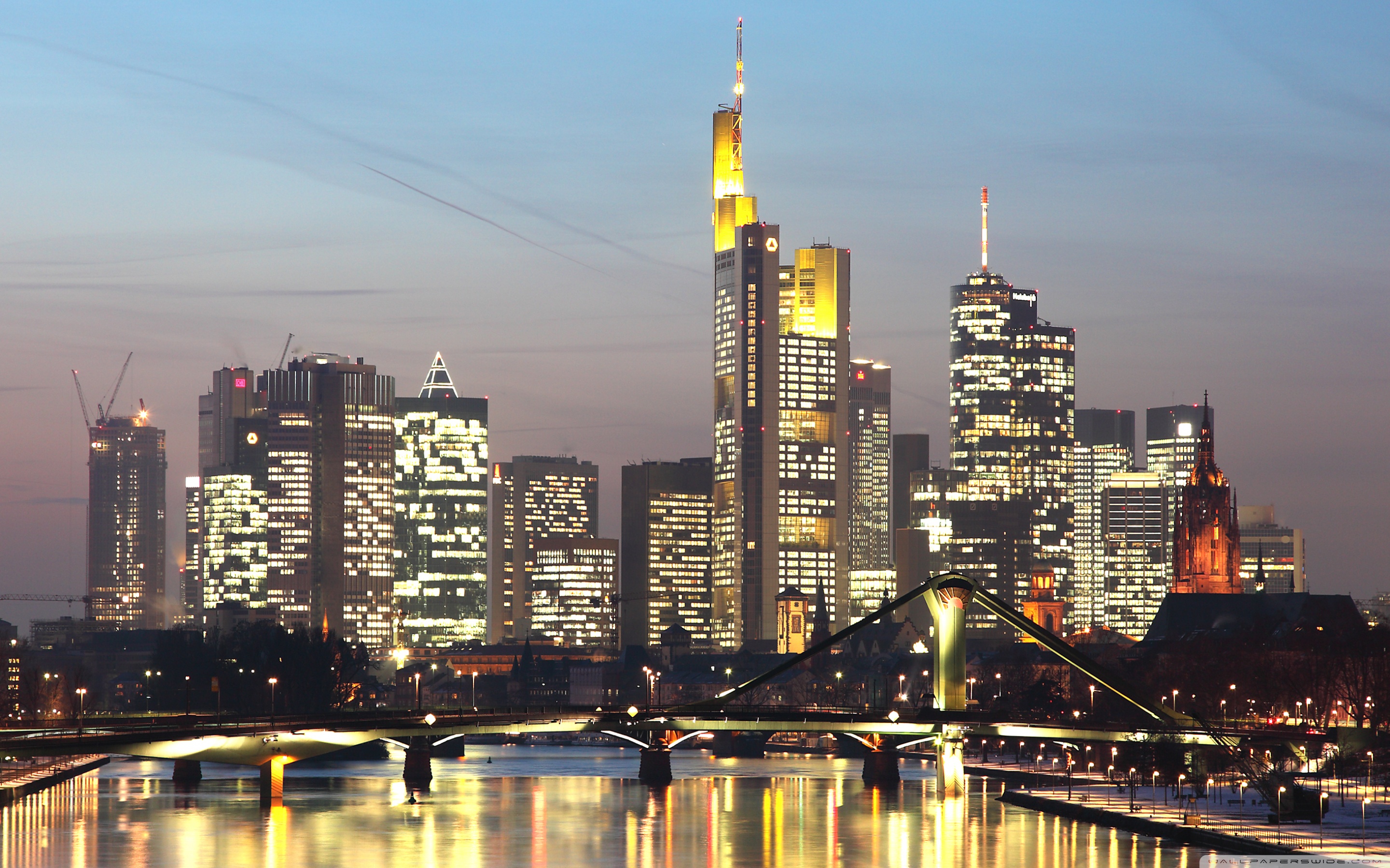 Related Wallpapers - Frankfurt Am Main Skyline , HD Wallpaper & Backgrounds