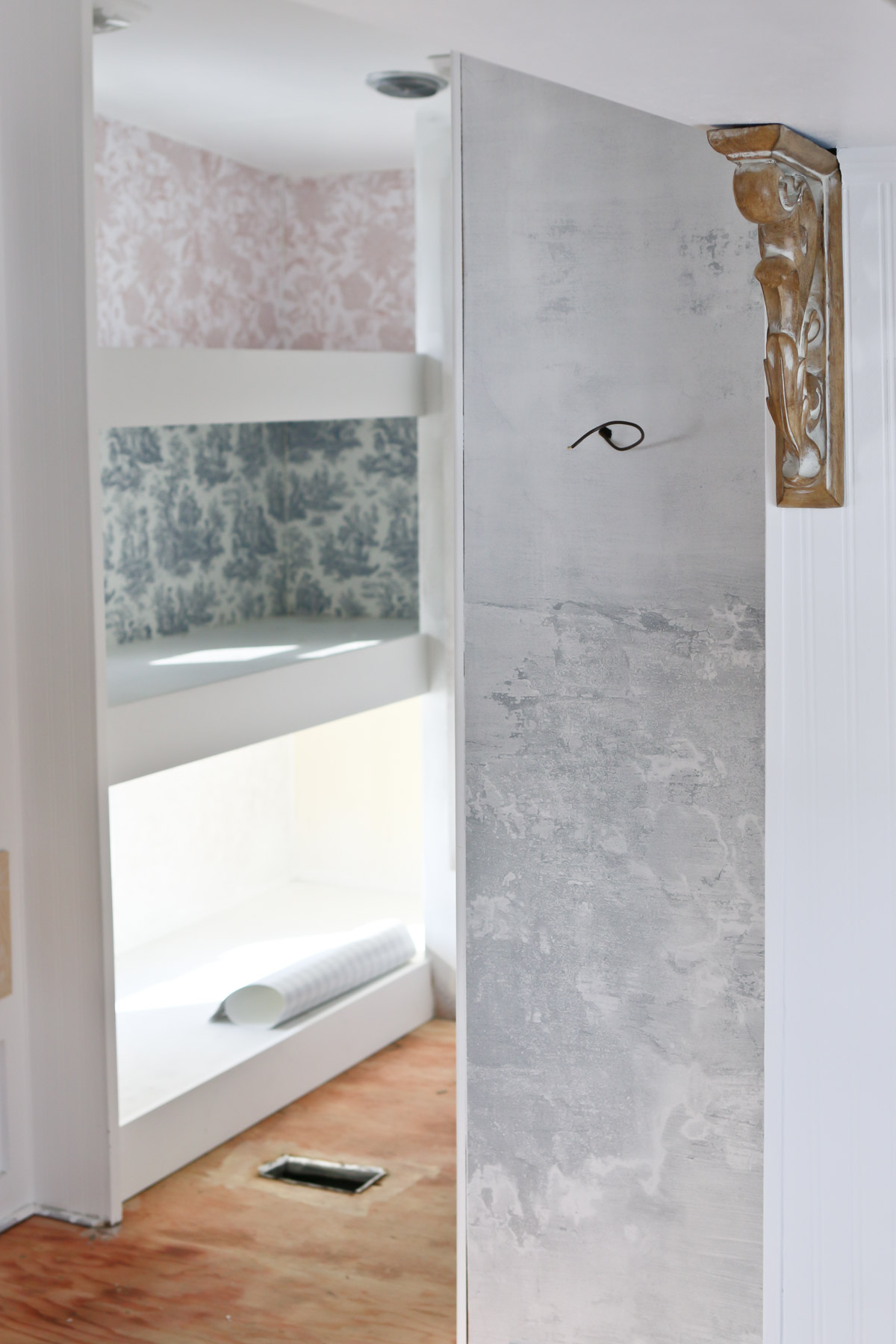 Creative Wallpaper For Rv Renovation - Bathroom , HD Wallpaper & Backgrounds
