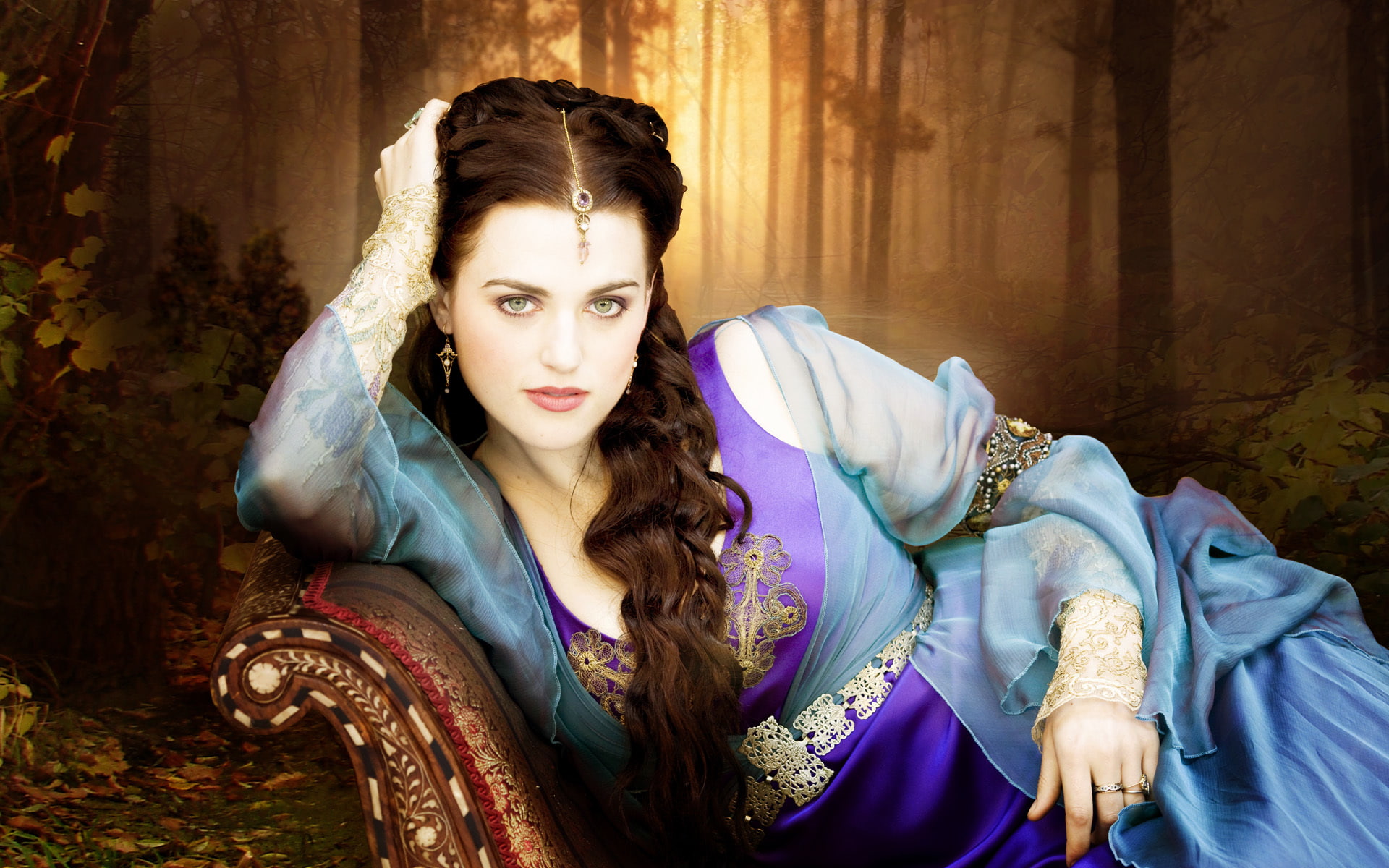 Dress, Eyes, Beautiful, Sofa, Jewelry, Merlin, Katie - Merlin Morgana Season 1 , HD Wallpaper & Backgrounds