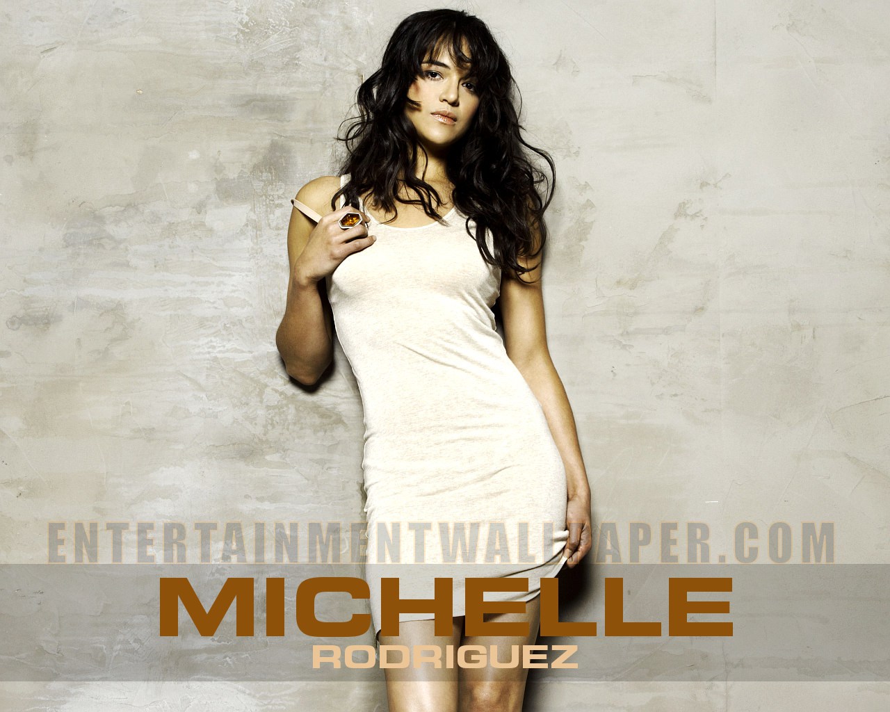 Michelle Rodriguez Wallpaper - Michelle Rodriguez , HD Wallpaper & Backgrounds
