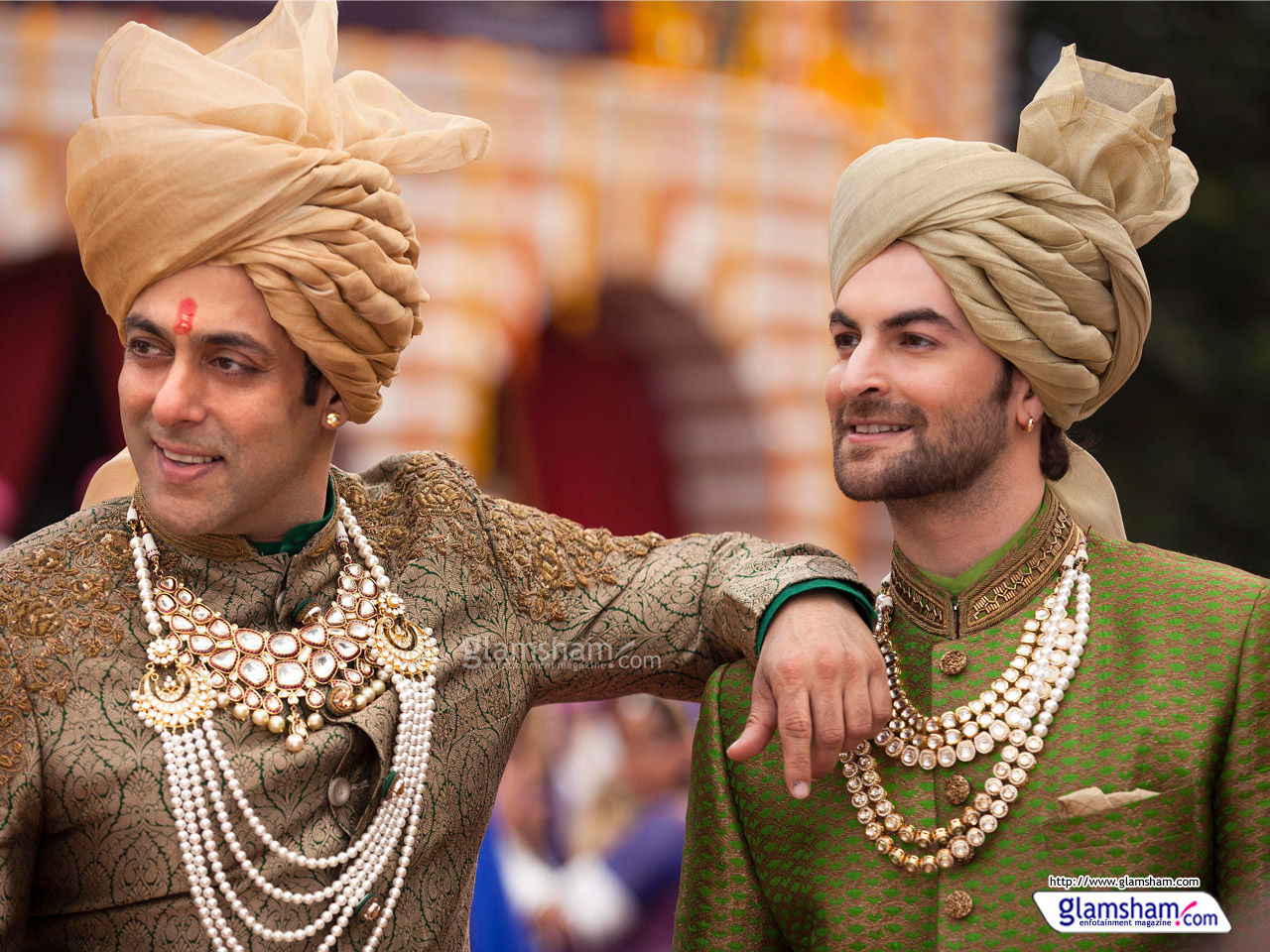 Prem Ratan Dhan Payo Movies Wallpapers - Shahid Kapoor In Milenge Milenge , HD Wallpaper & Backgrounds