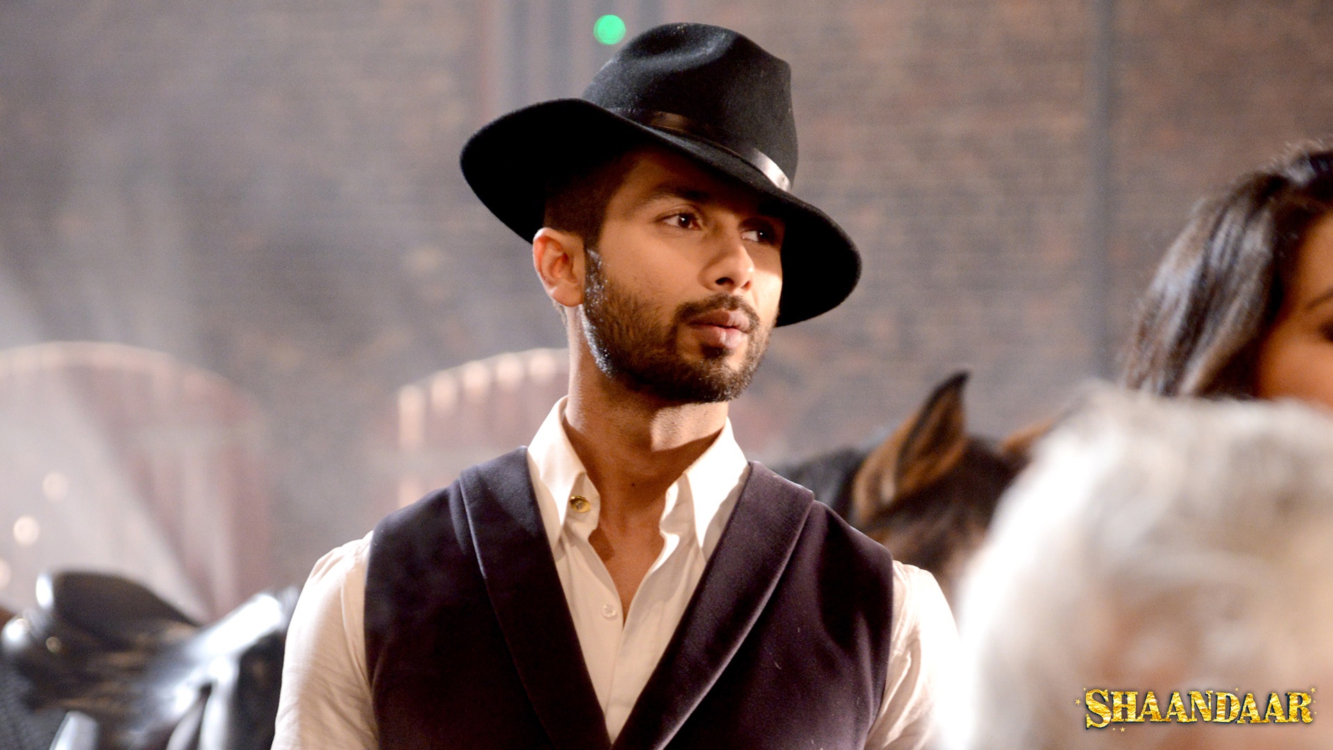 Shahid Kapoor As Prem Chopra Shaandaar - Shaandaar , HD Wallpaper & Backgrounds