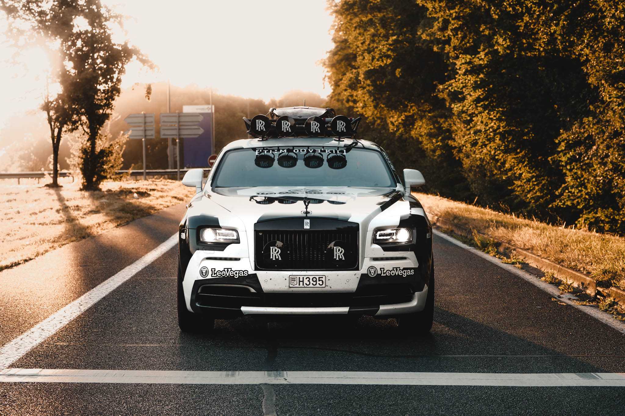 Rolls Royce Hd Wallpapers - Jon Olsson Rolls Royce , HD Wallpaper & Backgrounds