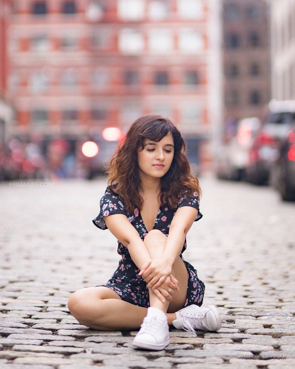 Cute Shirley Setia Hd Wallpapers Amp 1080p Hd Images - Instagram Shirley Setia , HD Wallpaper & Backgrounds