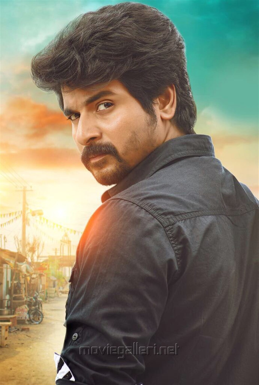 Sivakarthikeyan Wallpapers Hd - Sivakarthikeyan Photos Hd Download , HD Wallpaper & Backgrounds