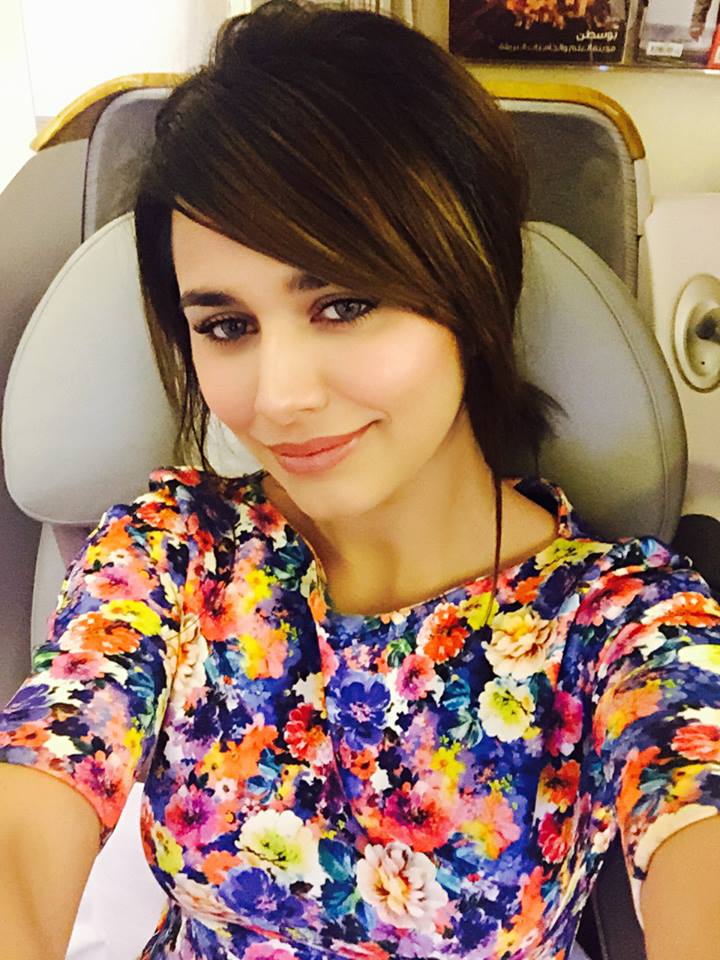 Pakistani Girls Wallpapers,pakistani Imo Whatsapp Cute - Pakistani Model Girl Ayyan Ali , HD Wallpaper & Backgrounds