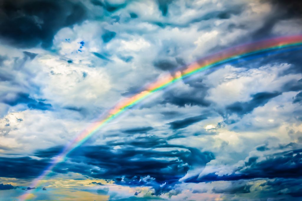 Twister Rainbow - Rainbow , HD Wallpaper & Backgrounds