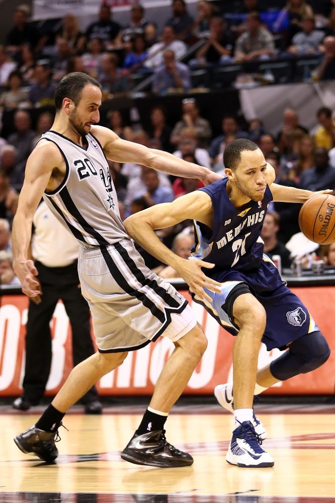 Will Manu Ginobili Lace Up His Favorite Lebrons In - Lebron 9s Laced Up , HD Wallpaper & Backgrounds