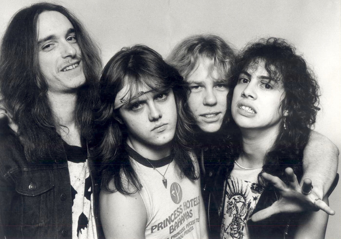 Cliff Burton - Metallica - Metallica Band Cliff Burton , HD Wallpaper & Backgrounds