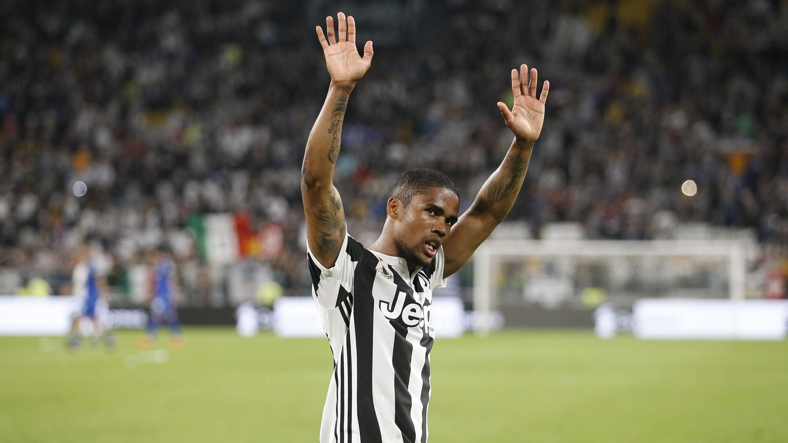 Juventus Sign Douglas Costa On Permanent Deal - Player , HD Wallpaper & Backgrounds