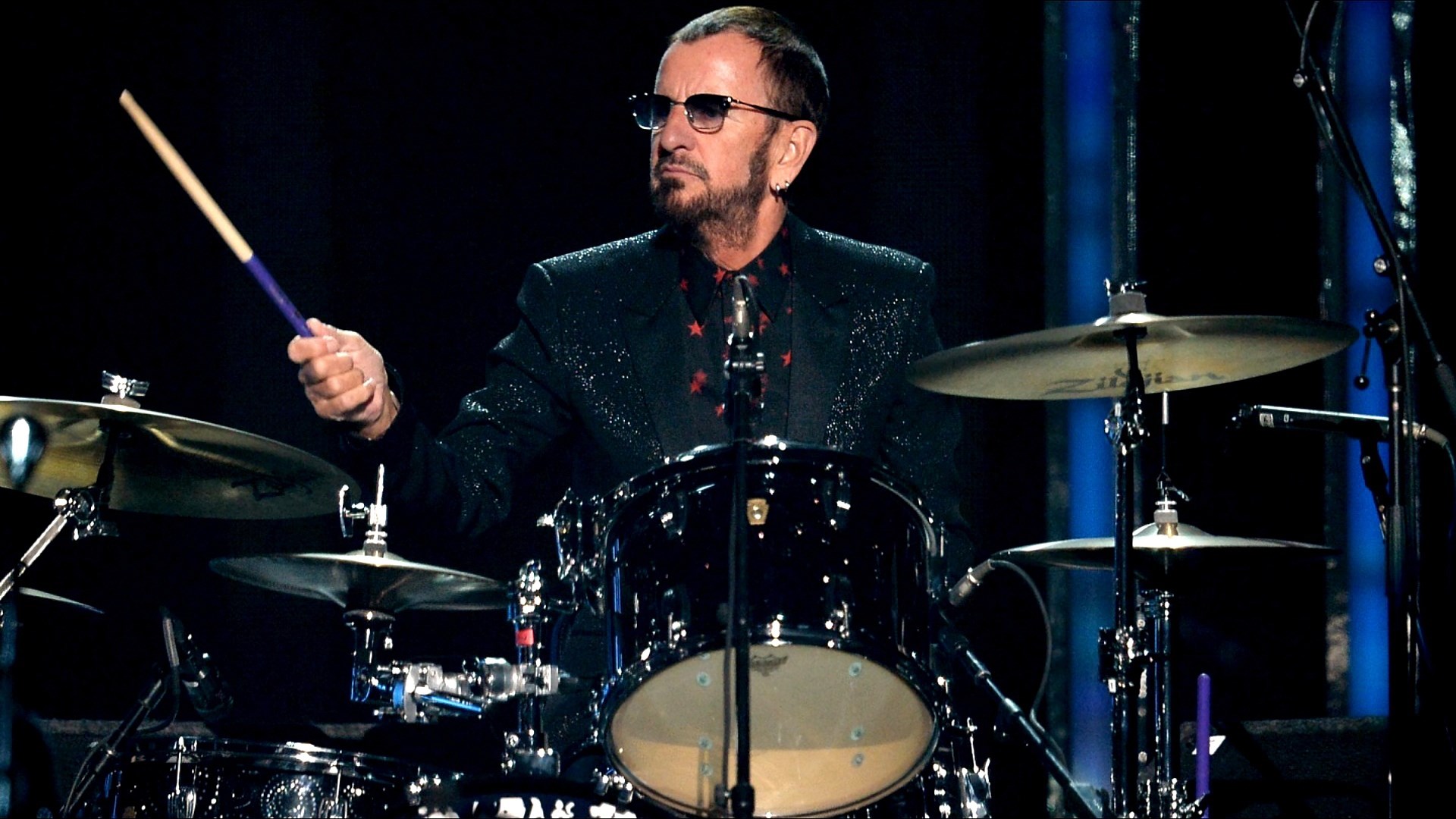Ringo Starr Wallpaper - Ringo Starr Drumming , HD Wallpaper & Backgrounds