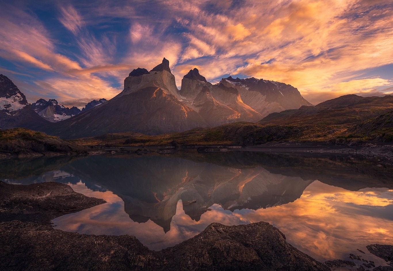 #lake, #nature, #reflection, #torres Del Paine, #chile - Parco Nazionale Torres Del Paine , HD Wallpaper & Backgrounds