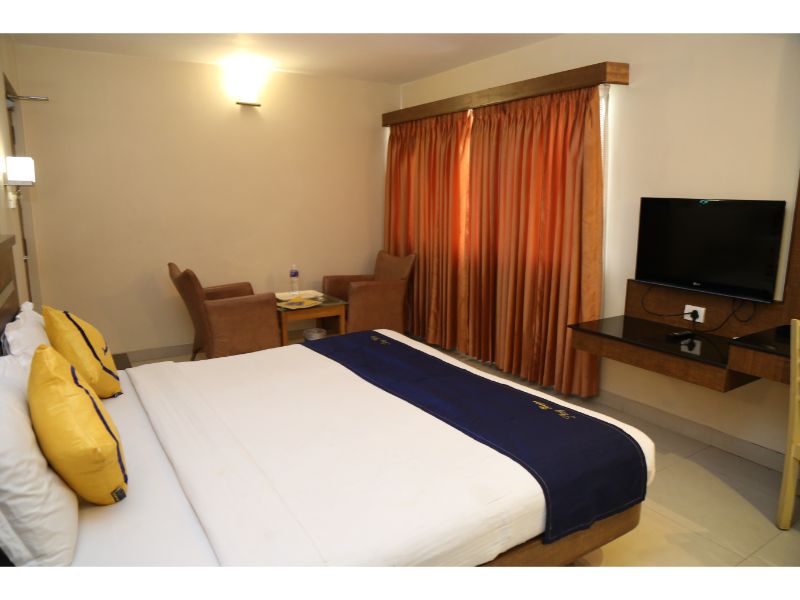 Vista Rooms @ Coimbatore Station - Bedroom , HD Wallpaper & Backgrounds
