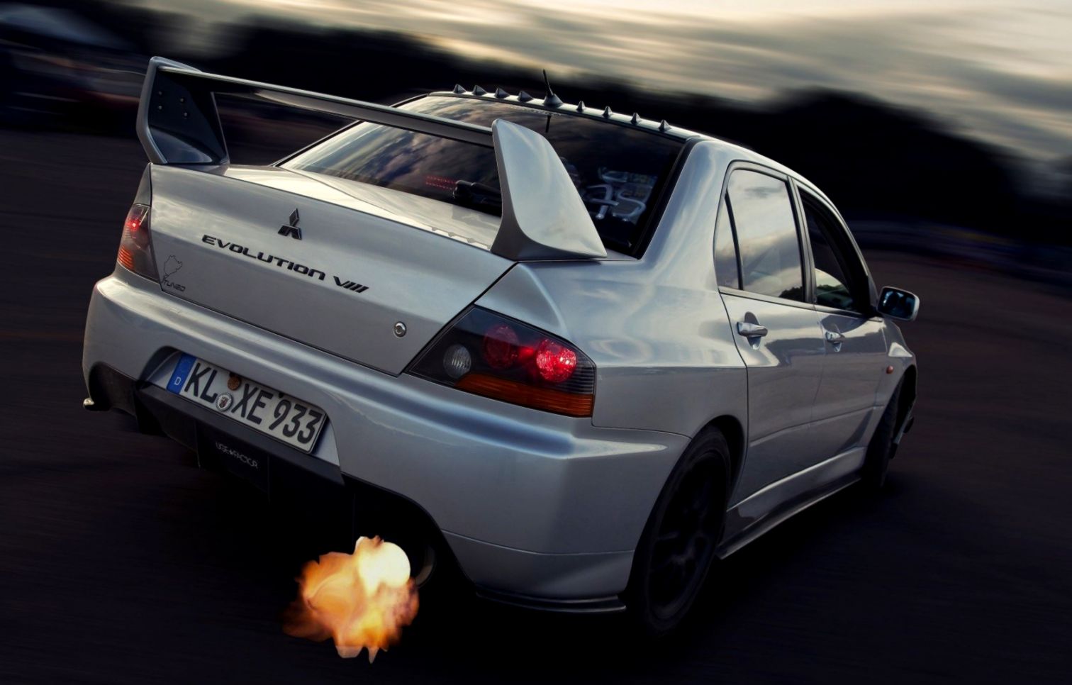 Mitsubishi Evolution Viii Hd Wallpaper Background Image - Mitsubishi Lancer X 8 , HD Wallpaper & Backgrounds