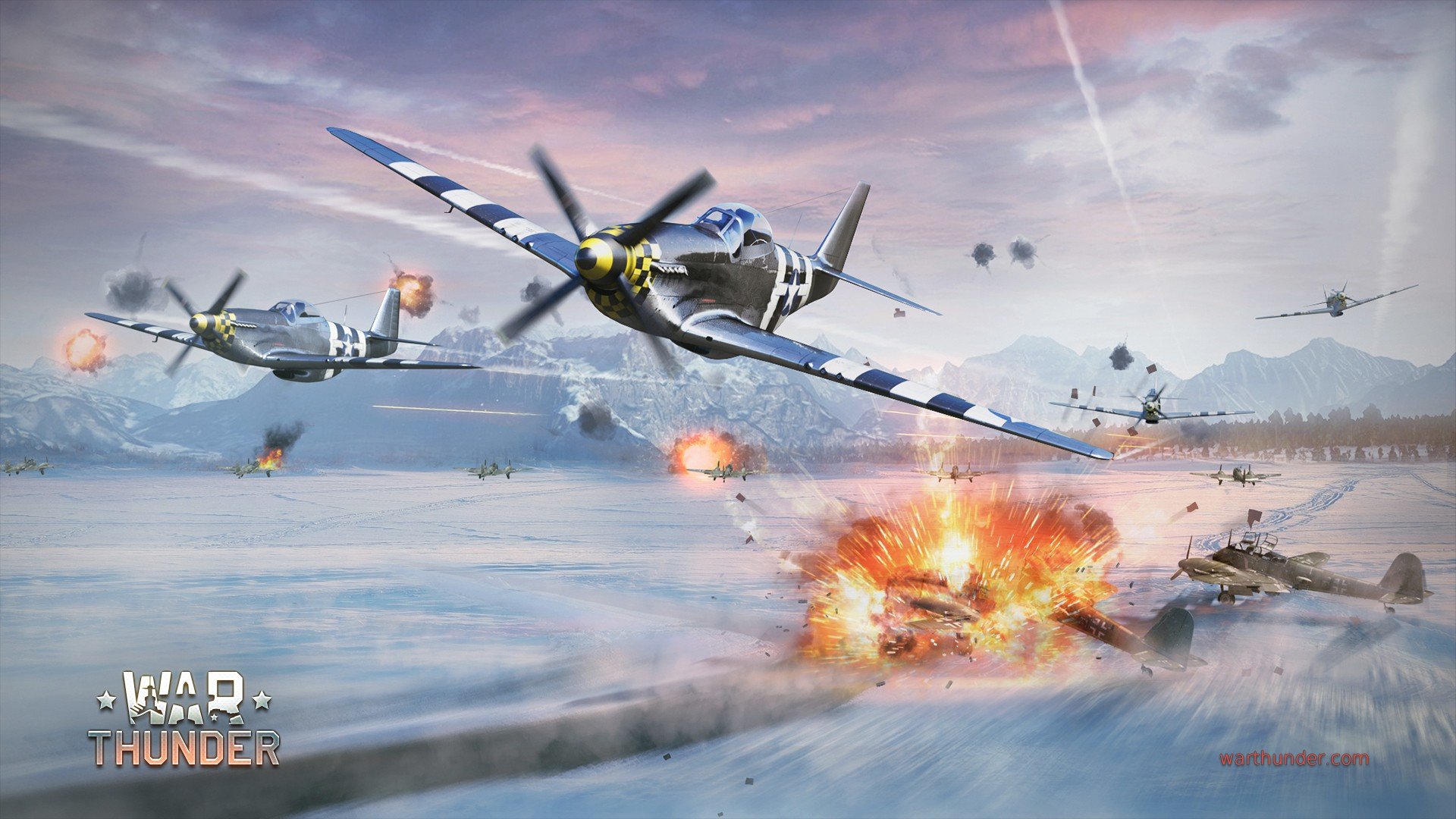 War Thunder, Airplane, Gaijin Entertainment, North - P 51 Mustang In Battle , HD Wallpaper & Backgrounds