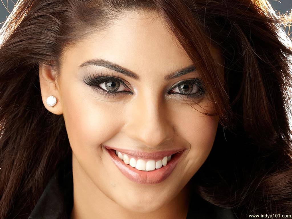 Actress Richa Gangopadhyay Hd , HD Wallpaper & Backgrounds