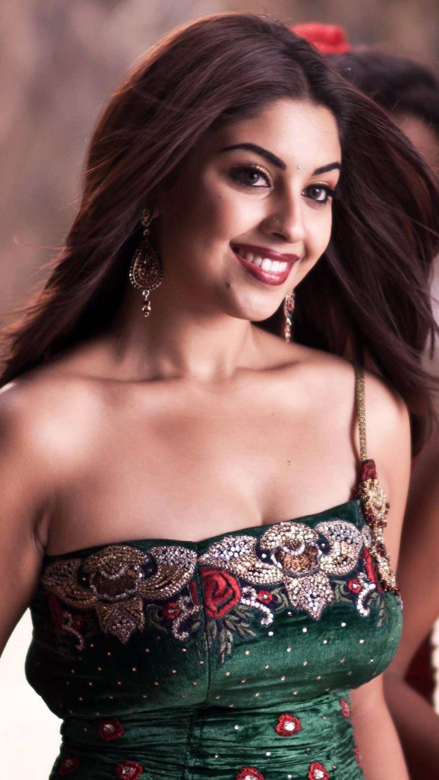 Celebrities / Richa Gangopadhyay Wallpaper , HD Wallpaper & Backgrounds