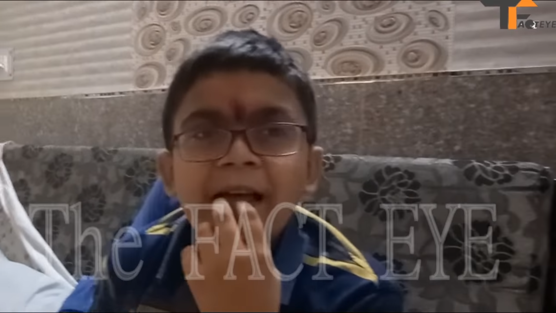 What A Children Review About Baba Ram Rahim Singh Ji - Selfie , HD Wallpaper & Backgrounds