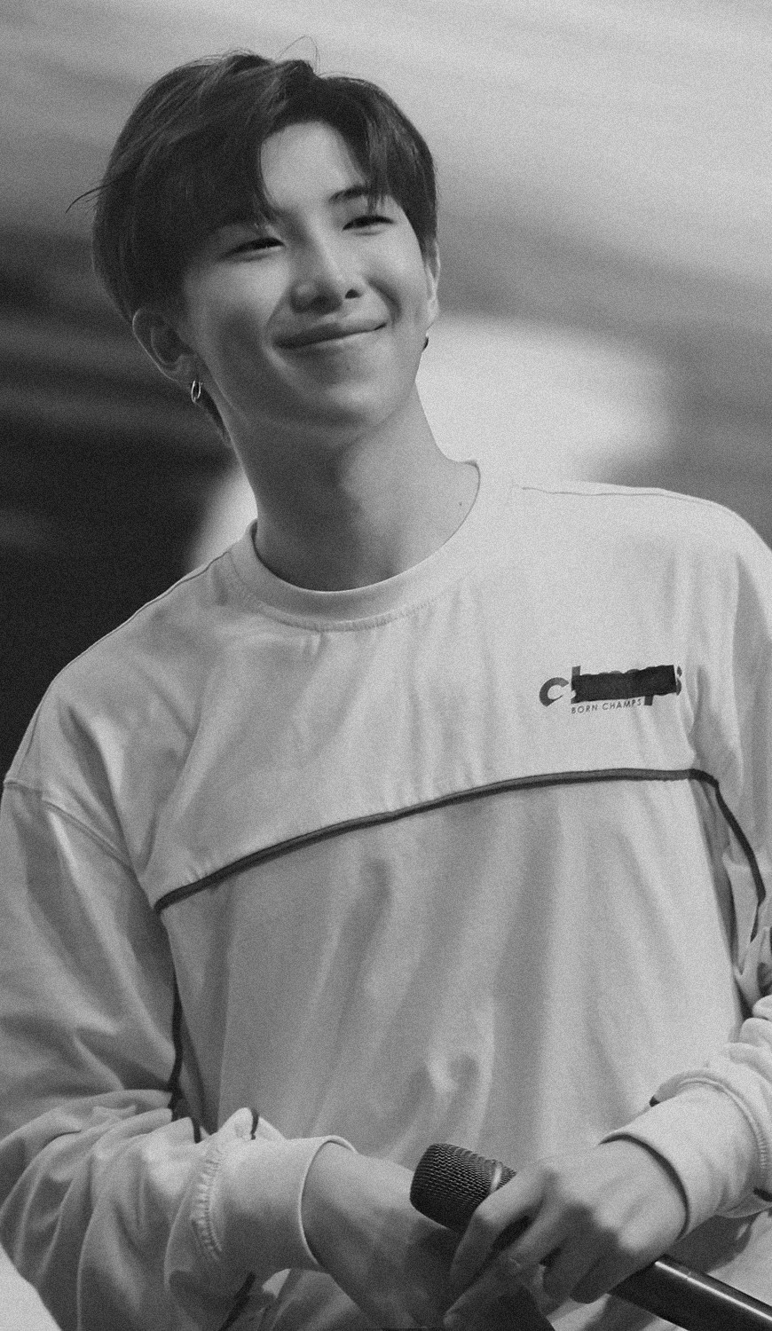 Wallpaper Black And Whit Ir Bts Rm - Rm Black And White Bts , HD Wallpaper & Backgrounds