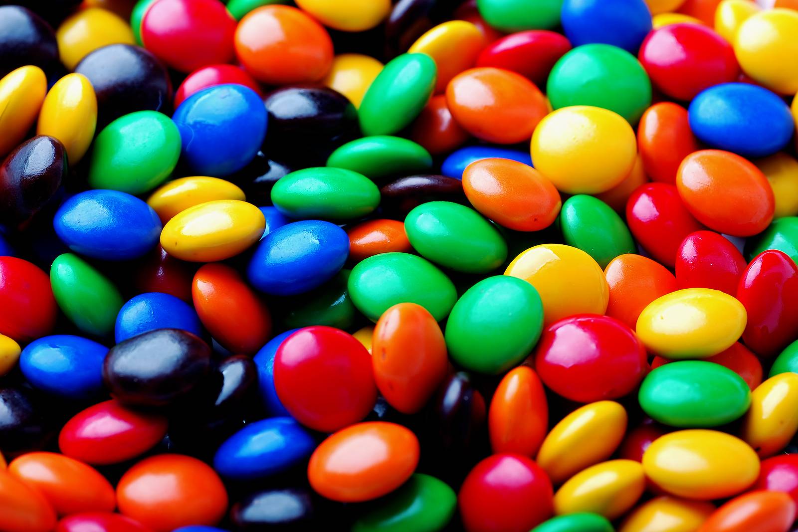 Skittles Wallpaper - M&m's Wallpaper Hd , HD Wallpaper & Backgrounds