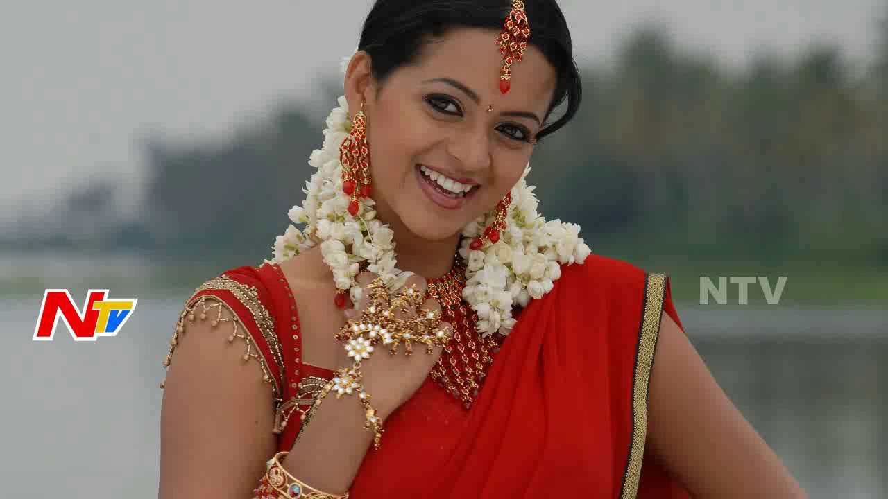 Police Reveals Mystery In Malayalam Actress Bhavana - Actress Bhavana , HD Wallpaper & Backgrounds