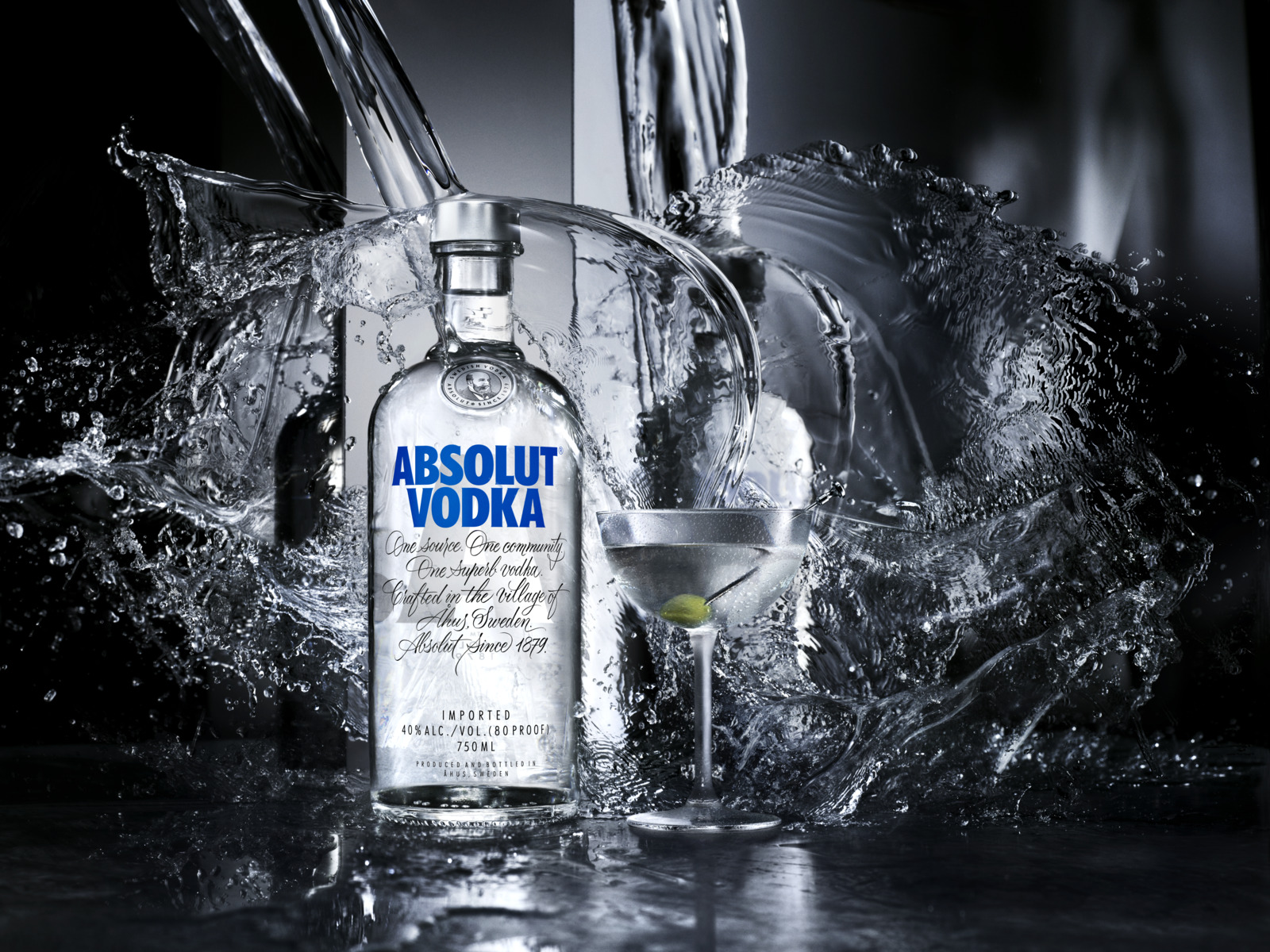Absolut Vodka Wallpapers - Absolut Vodka , HD Wallpaper & Backgrounds