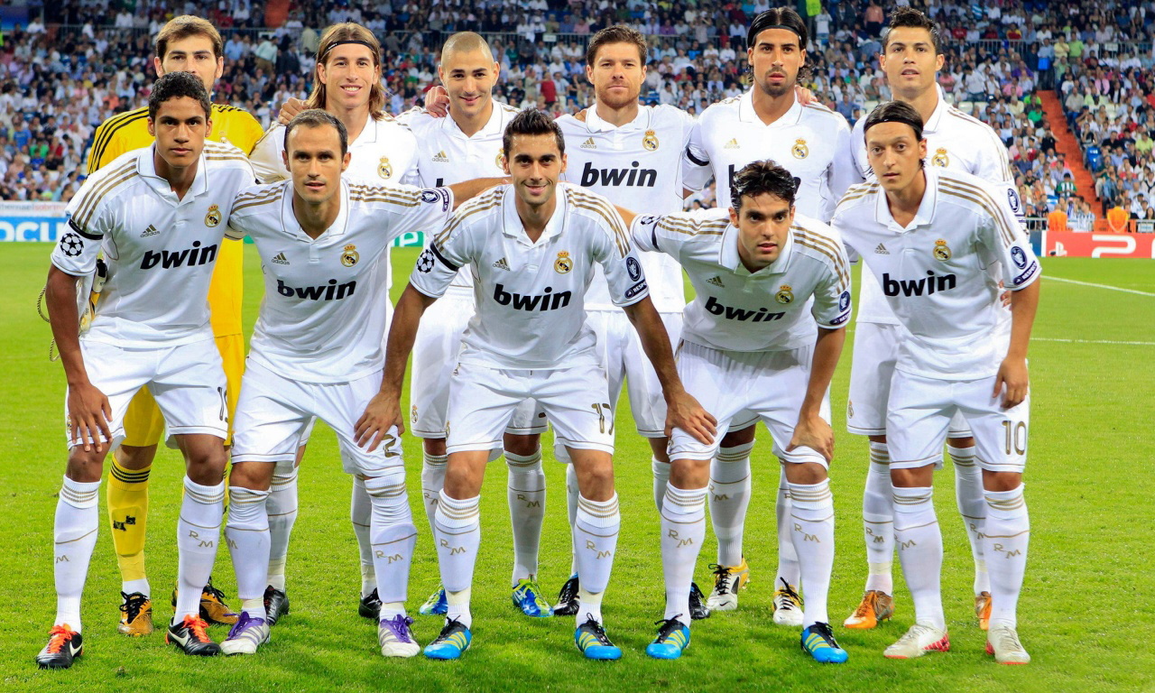 Football Team Real Madrid , HD Wallpaper & Backgrounds