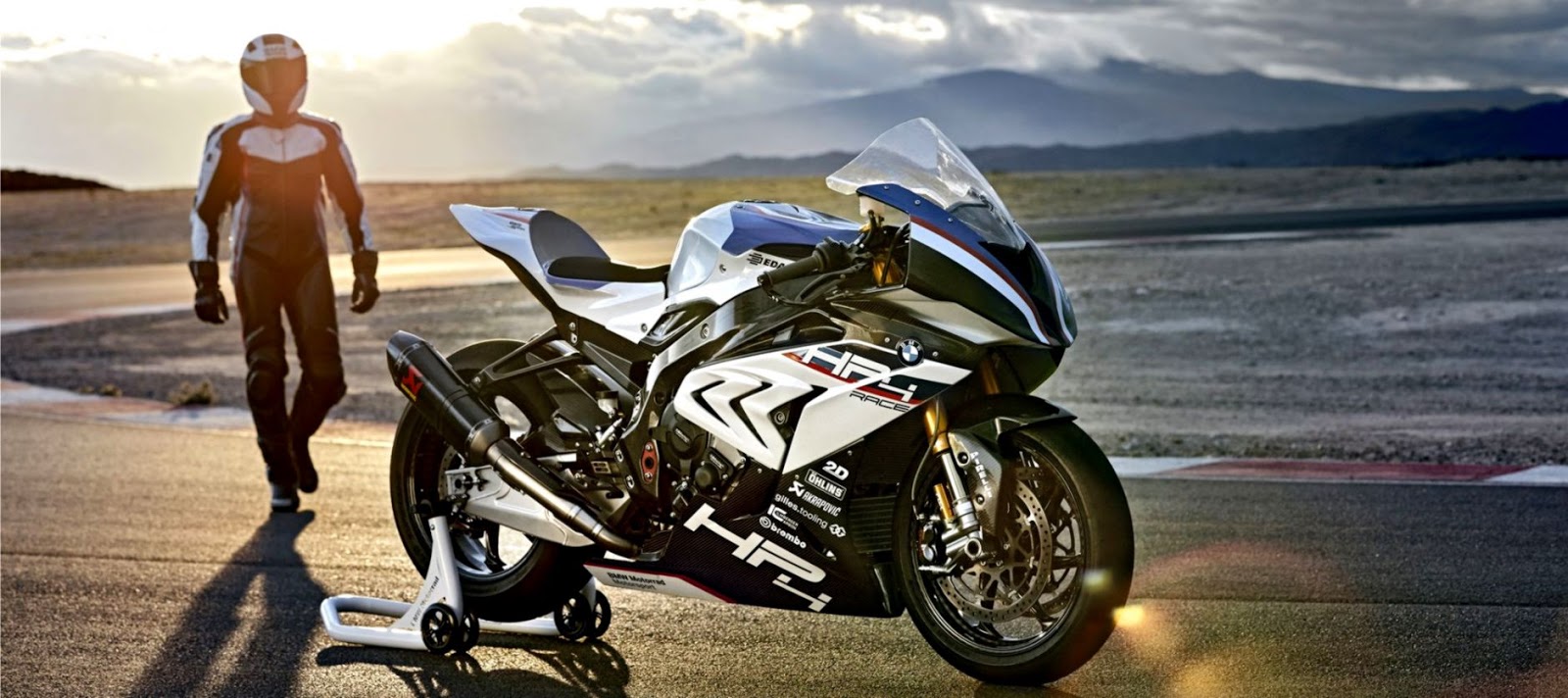 The New Bmw Hp4 Race Is Bmws Latest Purebred Race Bike - Bmw Hp4 Race 碟 盤 , HD Wallpaper & Backgrounds