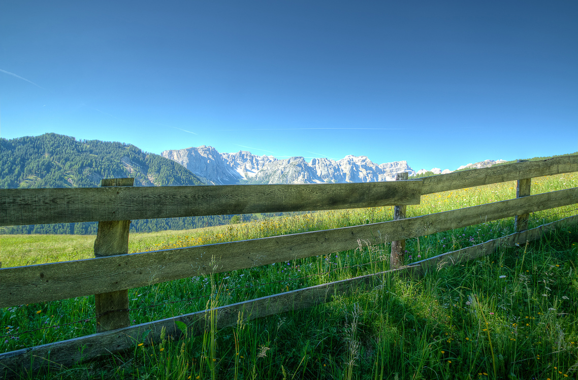 Investment Desktop Wallpaper Fence Construction Loan Gambar