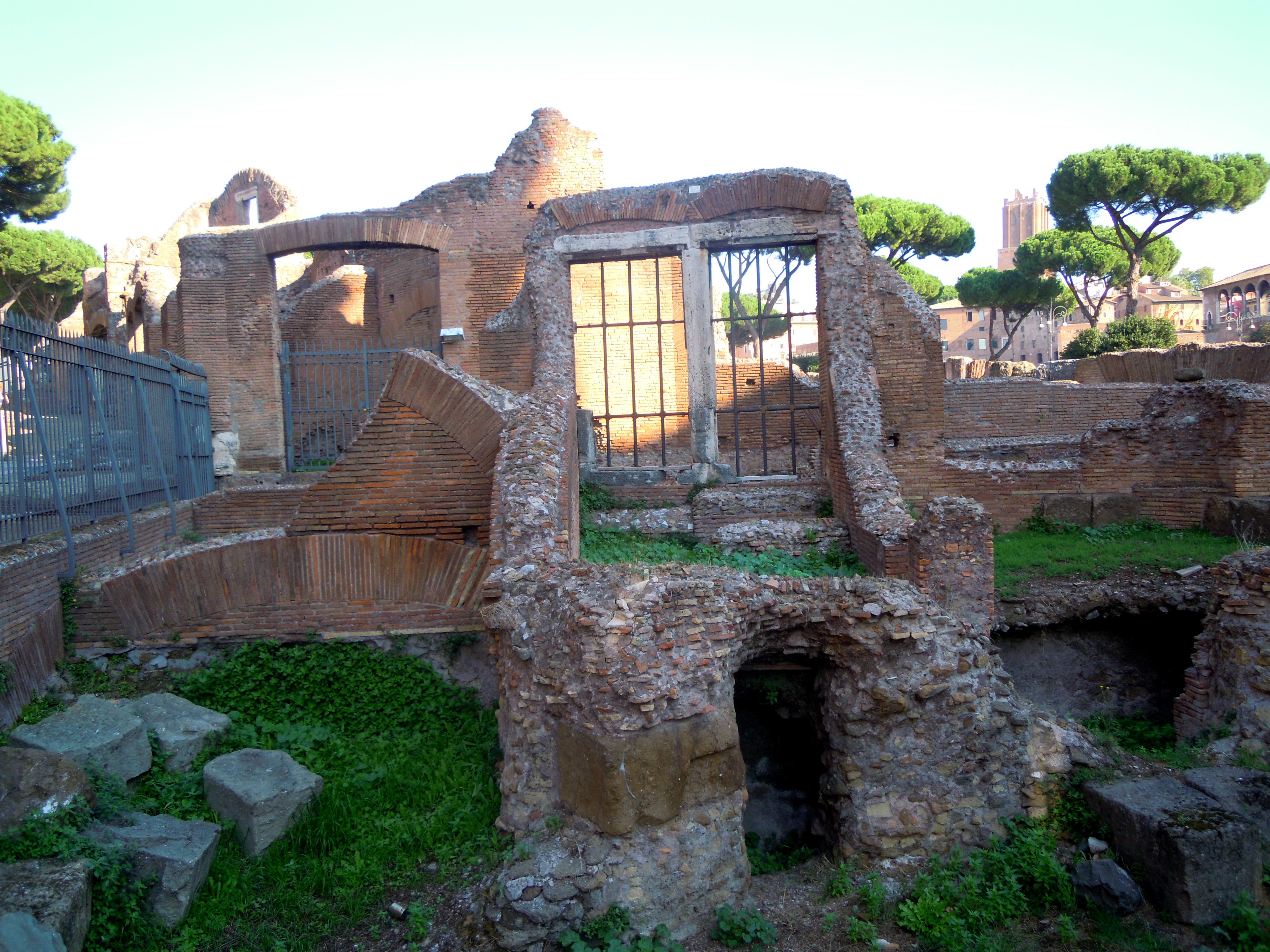Julius Caesar Rome Roman Ruins Gallery - Ruins , HD Wallpaper & Backgrounds