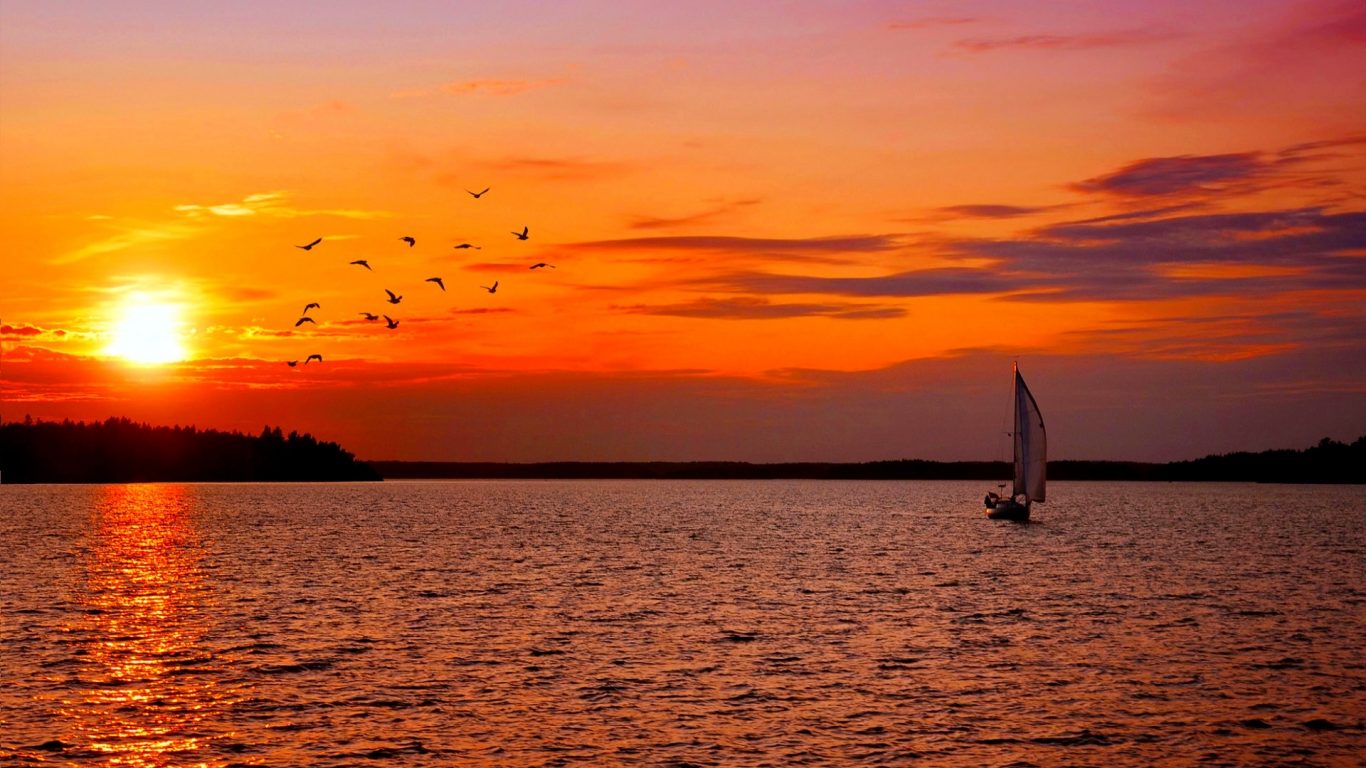 Boat Sailing Birds Sweden Sail Sunset Wallpaper For - Landscape Wallpaper For Windows 7 , HD Wallpaper & Backgrounds