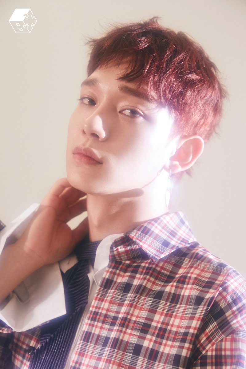 'blooming Days' Chen - Chen Exo Cbx Blooming Day , HD Wallpaper & Backgrounds