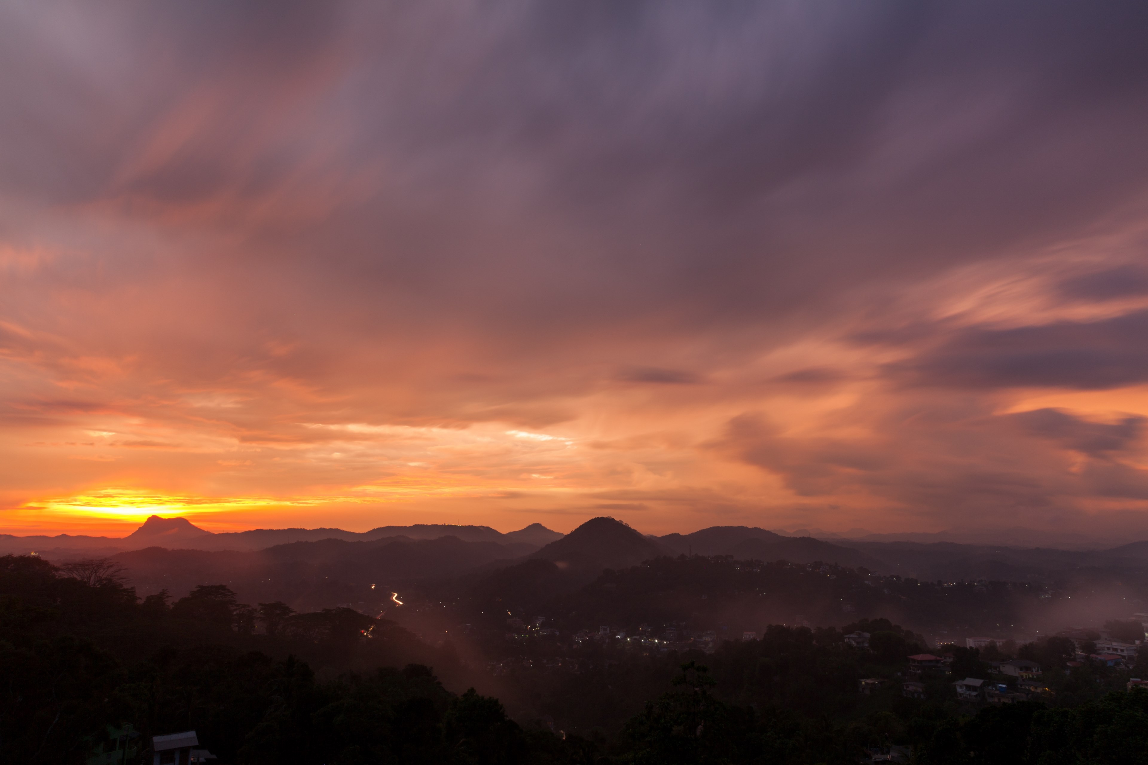 #3840x2560 Kandy Sri Lanka Sunset And Mountain Hd 4k - Afterglow , HD Wallpaper & Backgrounds