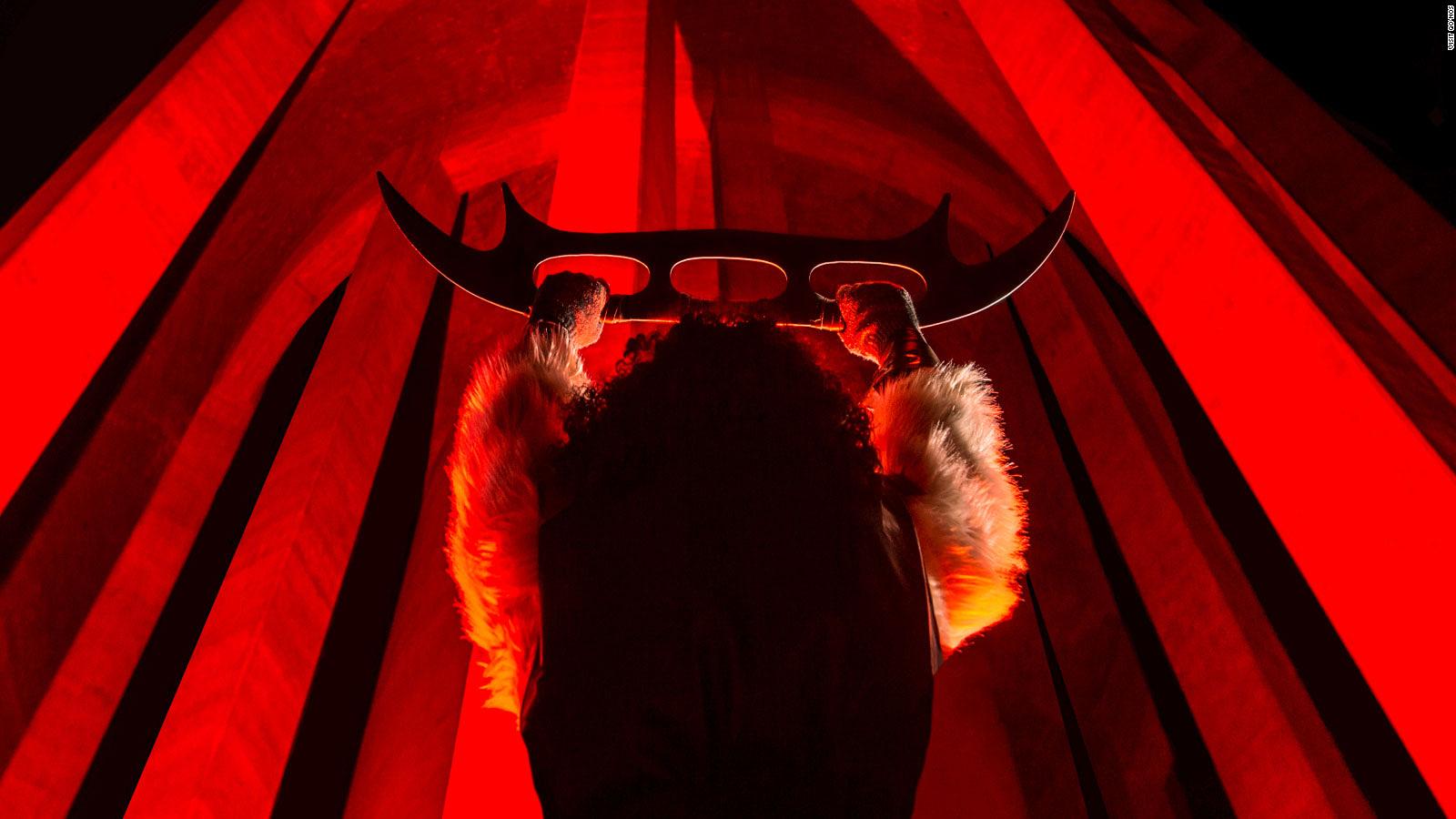 'klingon Tourist Center' Opens In Sweden - Darkness , HD Wallpaper & Backgrounds