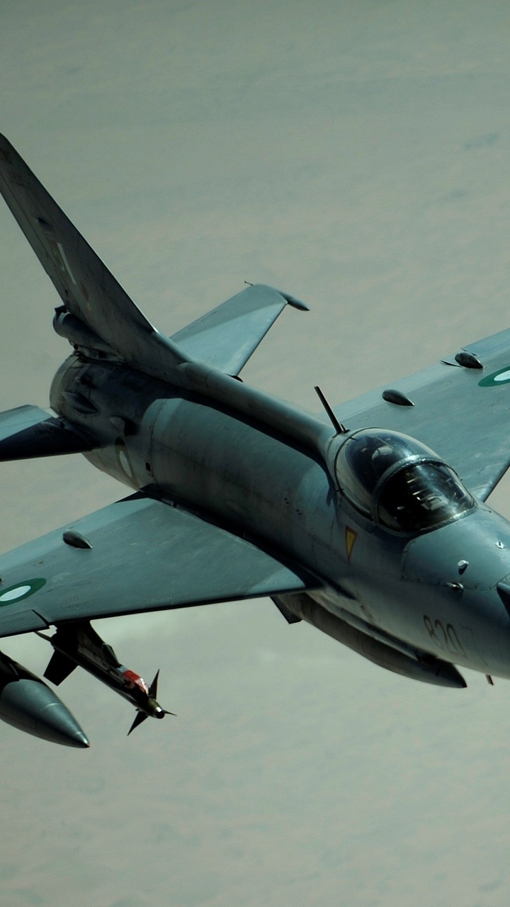 About This Wallpaper - F7 Fighter Jet Pakistan , HD Wallpaper & Backgrounds