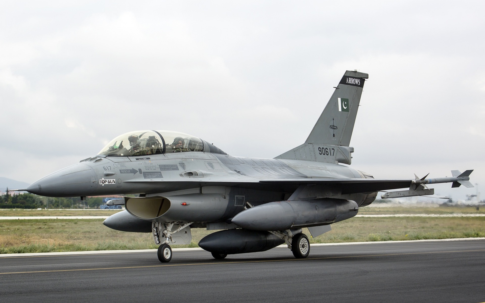 General Dynamics F 16 Fighting Falcon, F 16b, Pakistan - High Resolution Pakistan F16 , HD Wallpaper & Backgrounds