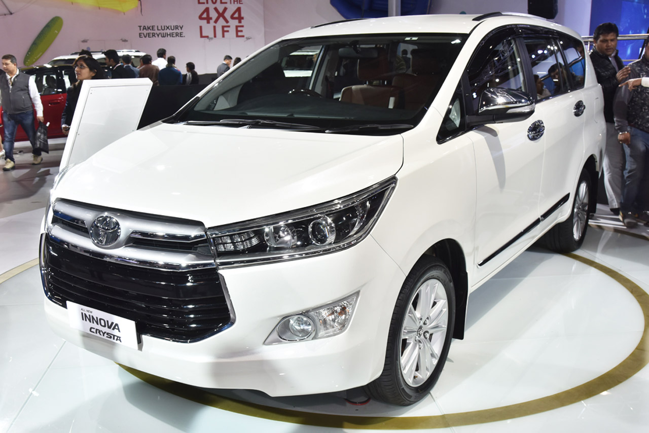 Toyota Innova Crysta Upcoming Model-1 - Innova Crysta Images Hd , HD Wallpaper & Backgrounds