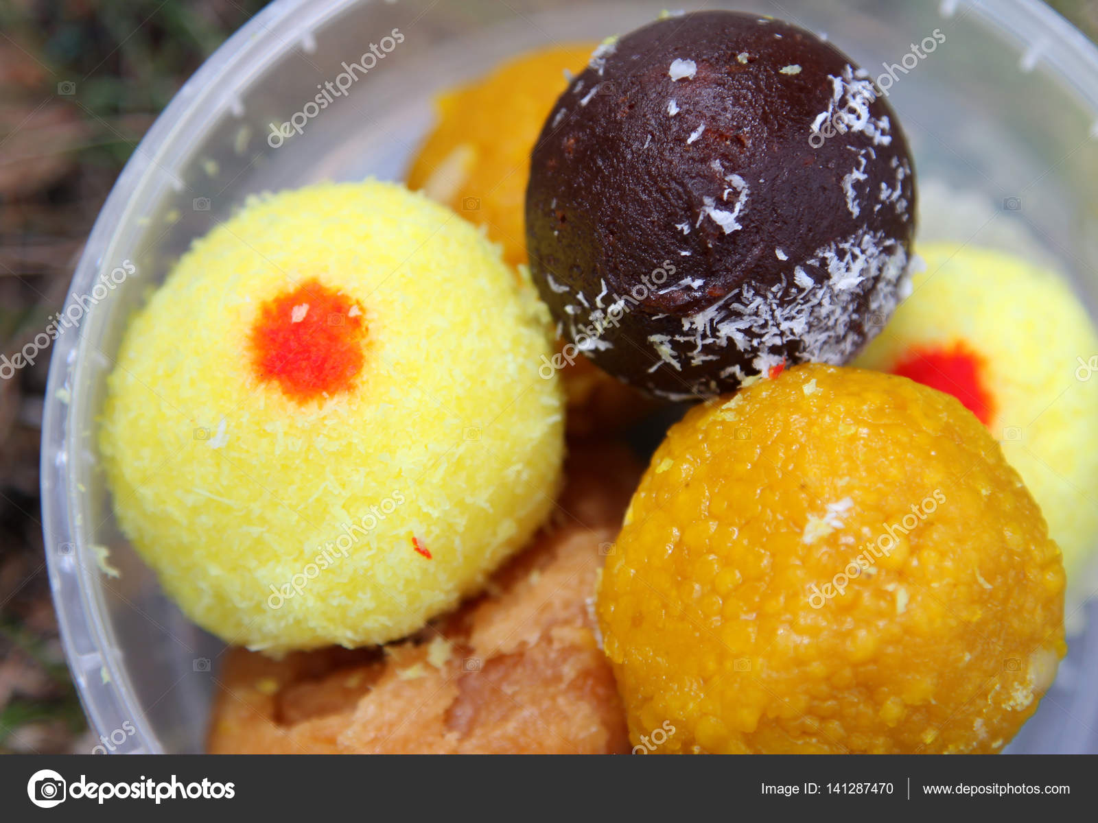 Traditional Natural Indian Sweets Stock Photo - South Asian Sweets , HD Wallpaper & Backgrounds