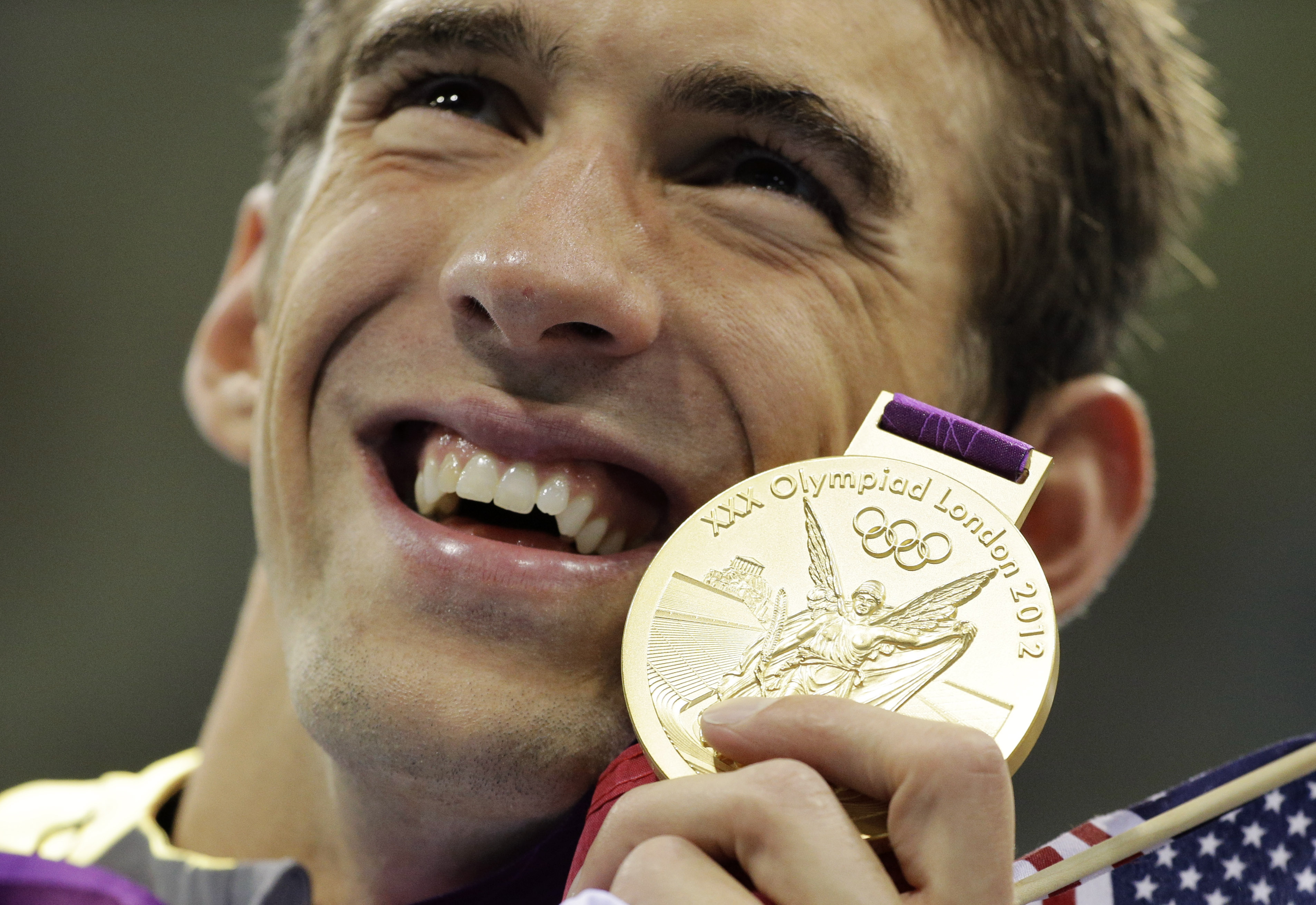 Hd Wallpapers 2012 Michael Phelps - Winning A Gold Medal , HD Wallpaper & Backgrounds