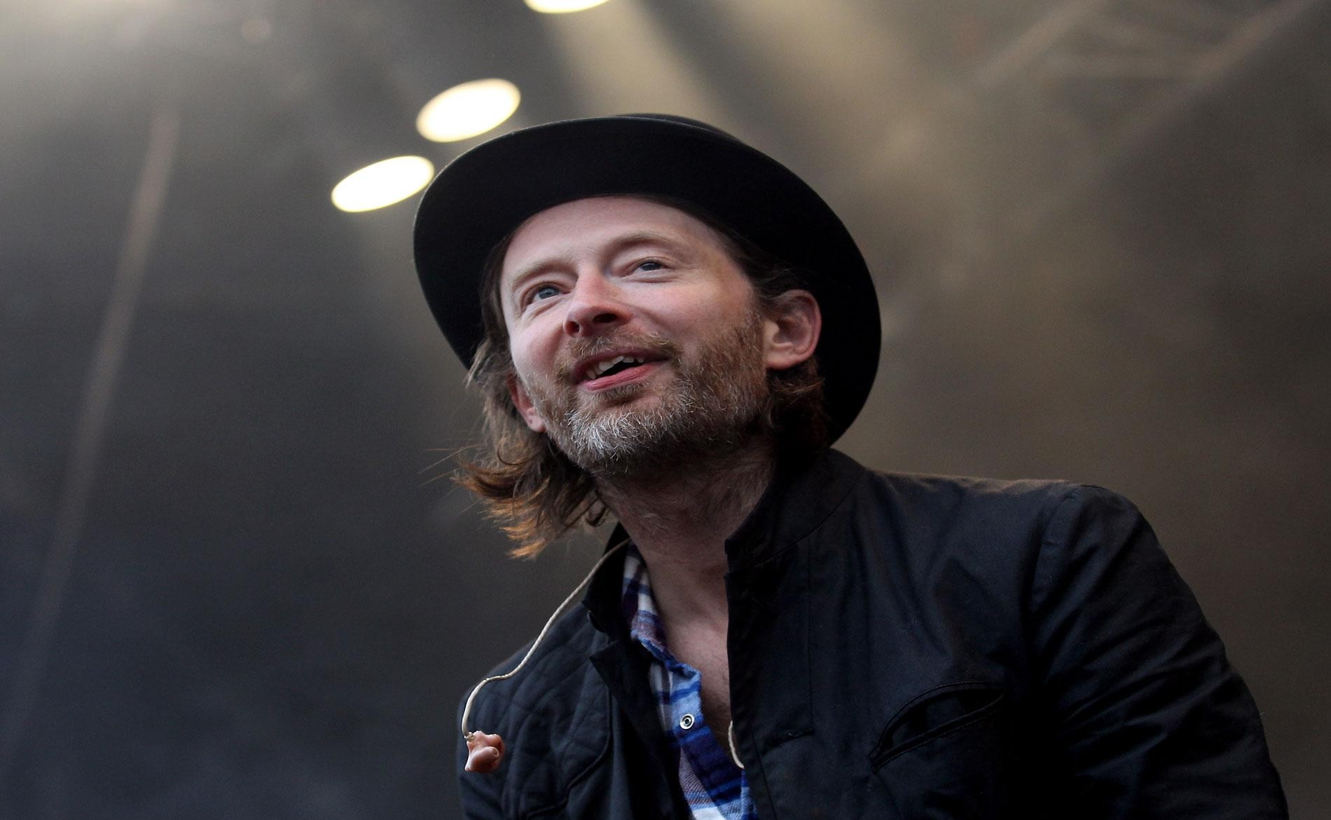 Download - Thom Yorke , HD Wallpaper & Backgrounds