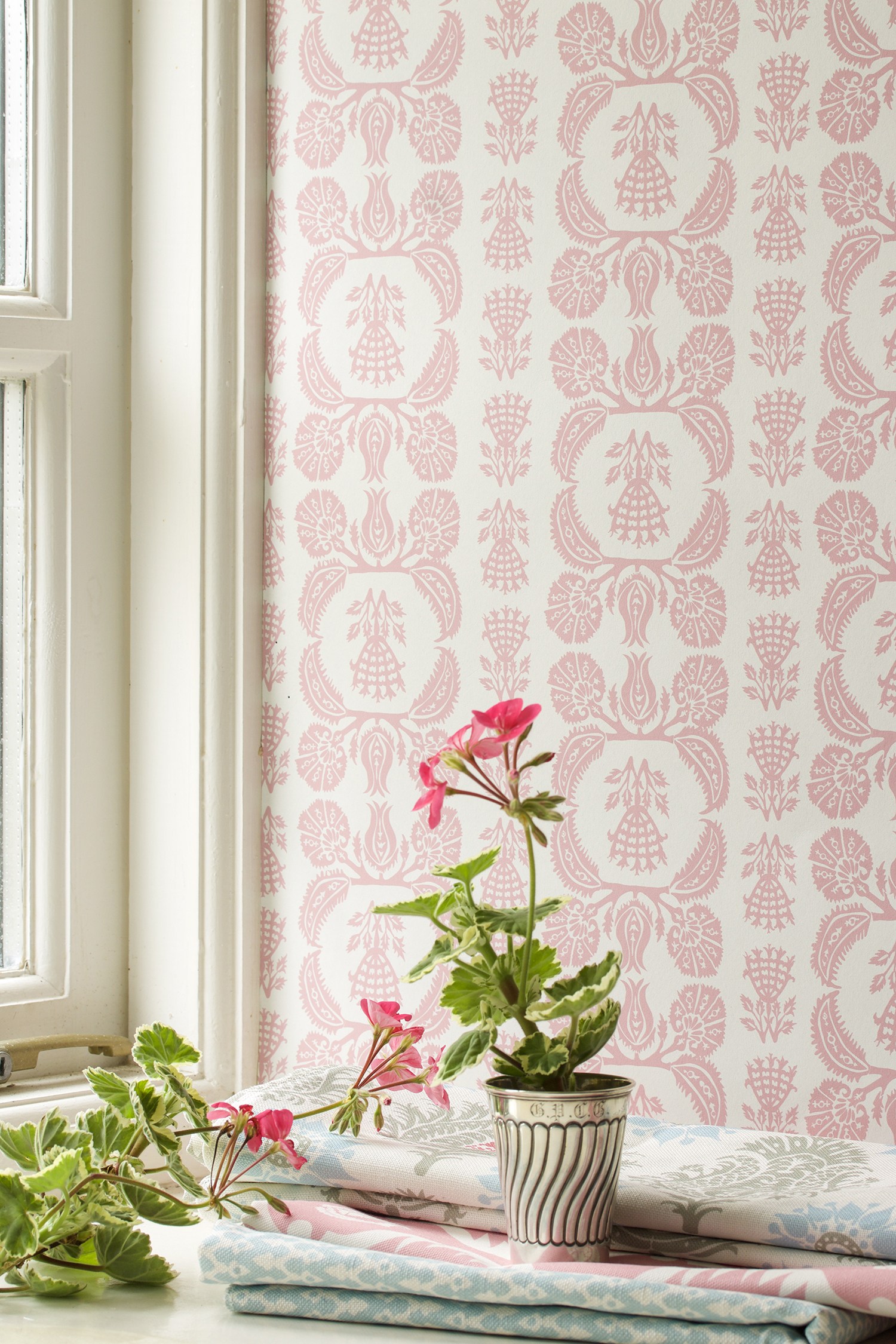 Ottoman Dream Pink Wallpaper - Wall , HD Wallpaper & Backgrounds