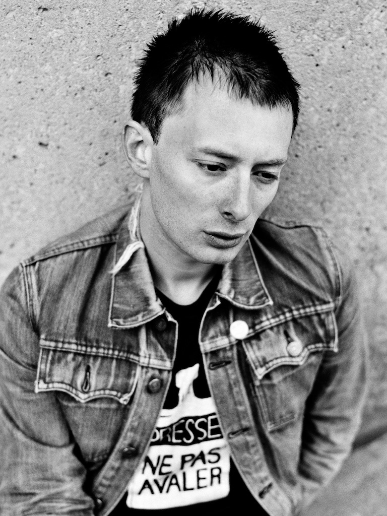 Thom Yorke Of Radiohead - Thom Yorke 1997 , HD Wallpaper & Backgrounds