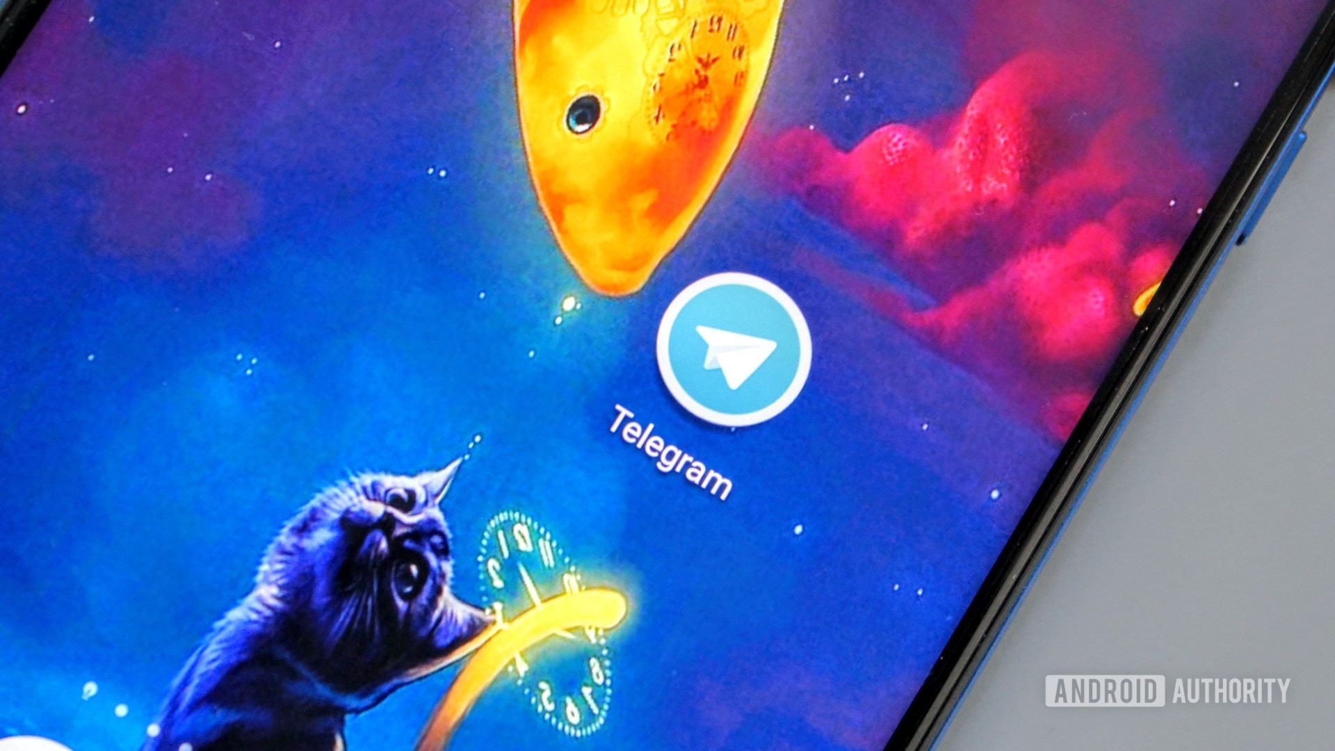 The Telegram Icon On An Honor View 20 On A Blue Background - Gadget , HD Wallpaper & Backgrounds