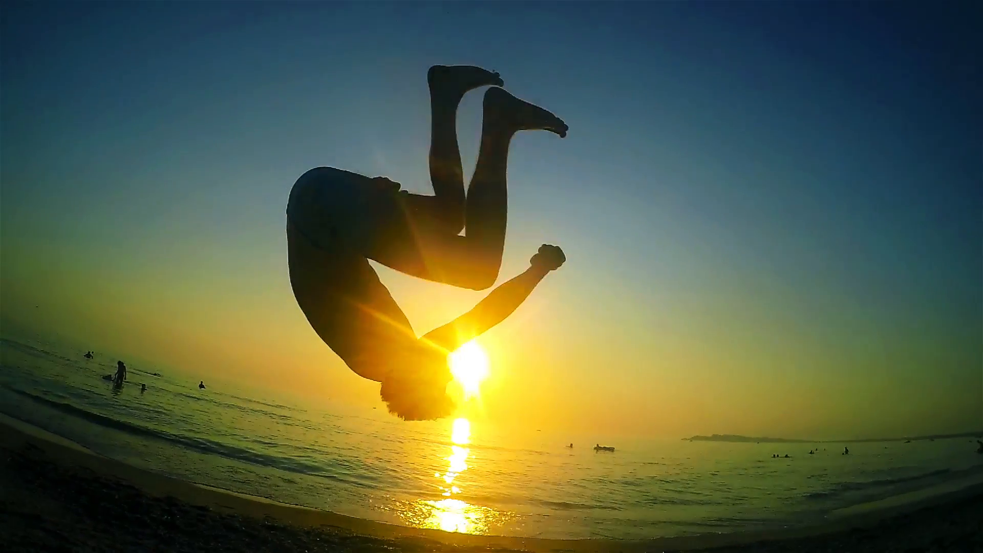 Parkour Free Runner Practicing Backflip Jumps At Summer - Backflip Hd , HD Wallpaper & Backgrounds